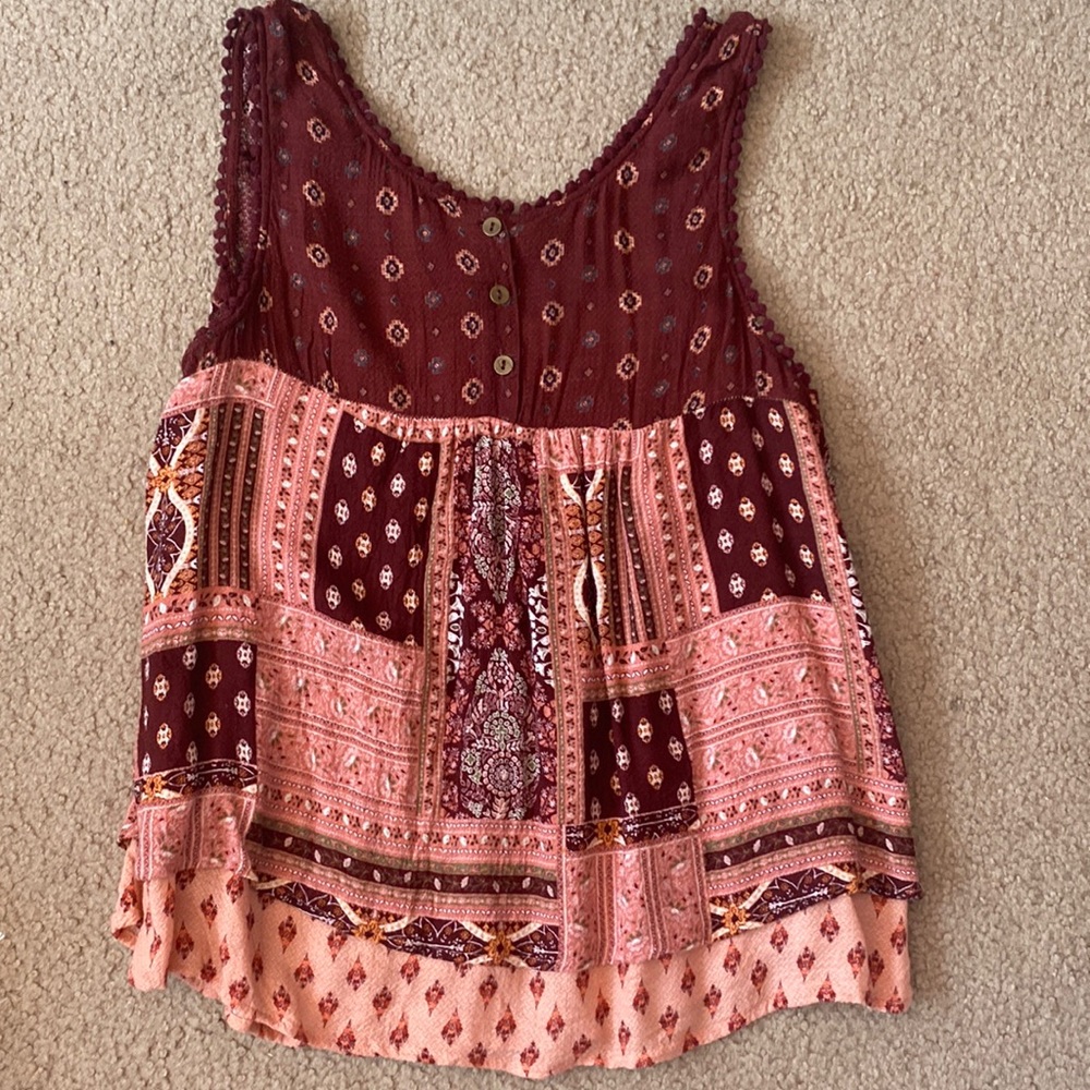 Mixed pattern, loose fitting, tank top.